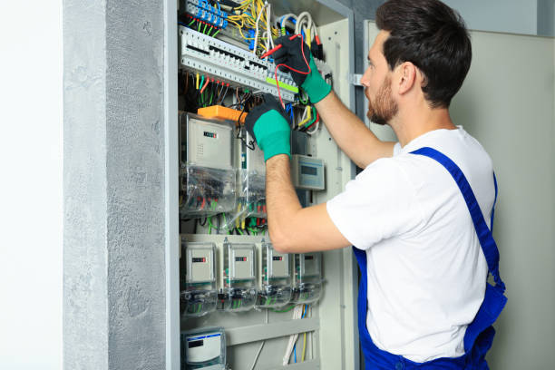 Best Circuit Breaker Repair  in Watertown, NY